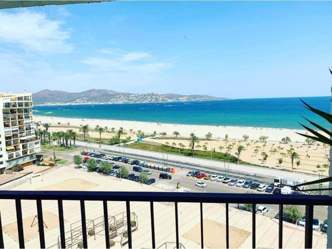 Cozy Beach-Front Studio With Amazing Sea View Empuriabrava Exterior foto